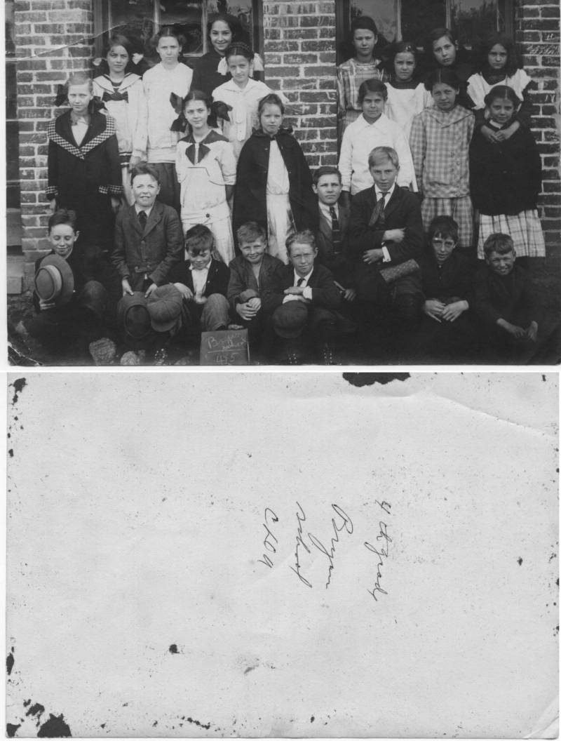 Allegra O'Rouark's 4th grade class picture taken at Byran School, COEUR D'ALENE