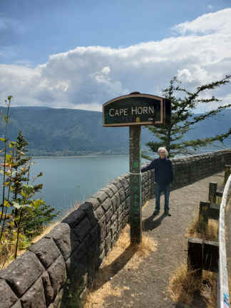 dominic vautier - columbia river from cape horn