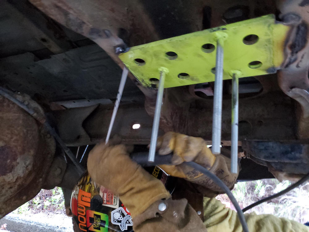 welding mount to bed of truck